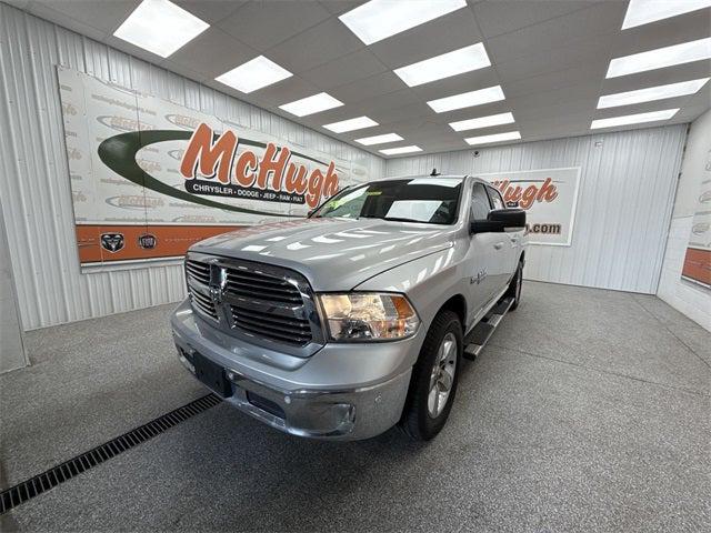 2017 RAM 1500 Big Horn Crew Cab 4x4 57 Box