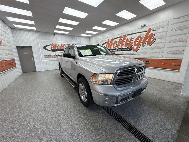 2017 RAM 1500 Big Horn Crew Cab 4x4 57 Box