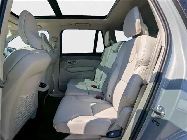2026 Volvo XC90 Ultra, B6 AWD Gas (mild hybrid), Gasoline, Bright, 7 Seats