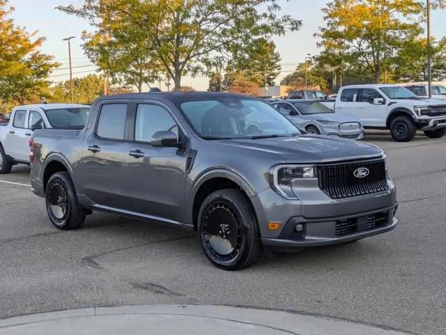 2025 Ford Maverick Lobo Standard