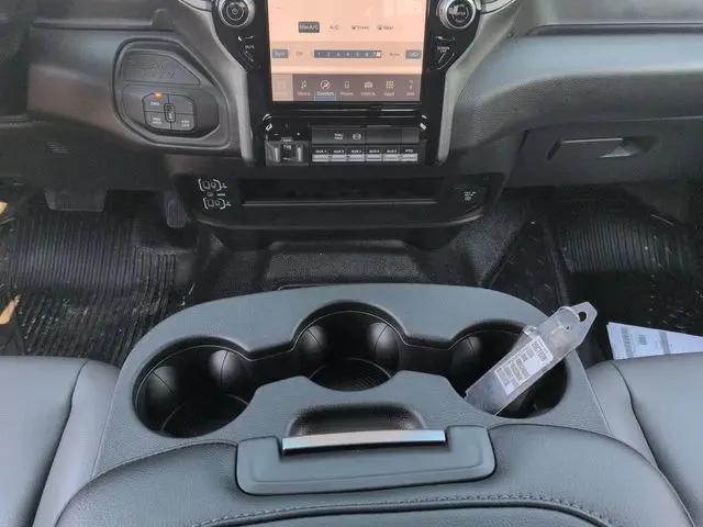 2026 Ram 4500 Chassis Tradesman/Big Horn