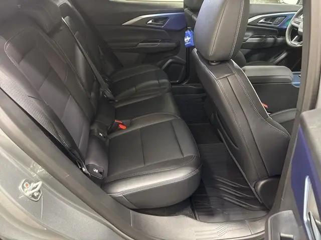 2025 Chevrolet Equinox LT 2
