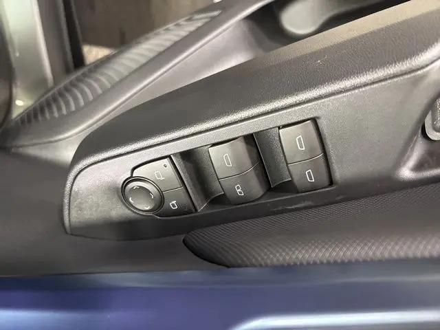 2025 Chevrolet Equinox LT 2