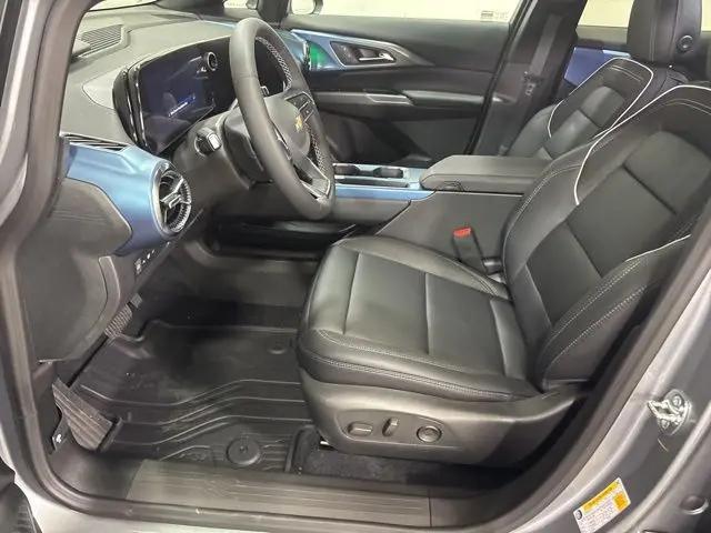 2025 Chevrolet Equinox LT 2