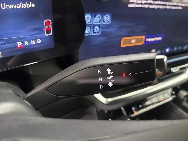 2025 Chevrolet Equinox LT 2