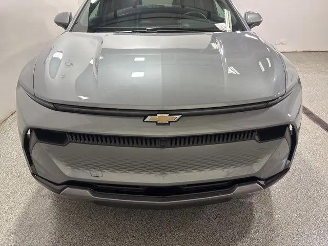 2025 Chevrolet Equinox LT 2