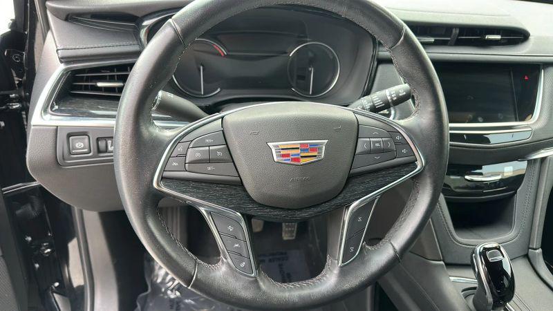 2022 Cadillac XT5 AWD Premium Luxury
