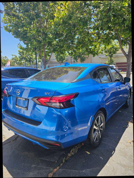 2021 Nissan Versa SV Xtronic CVT