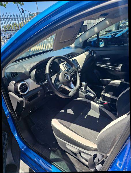 2021 Nissan Versa SV Xtronic CVT