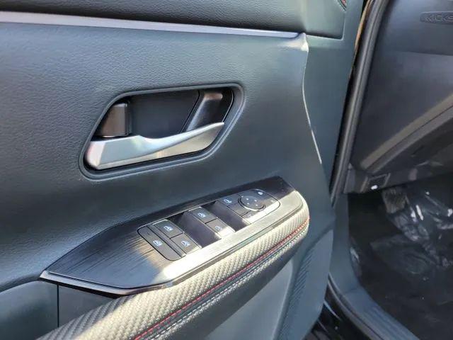 2025 Nissan Kicks SR Intelligent AWD