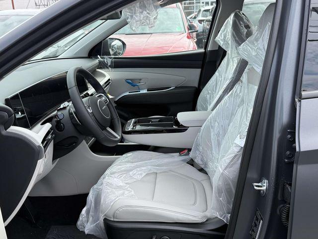 2025 Hyundai Tucson Limited - Photo 13