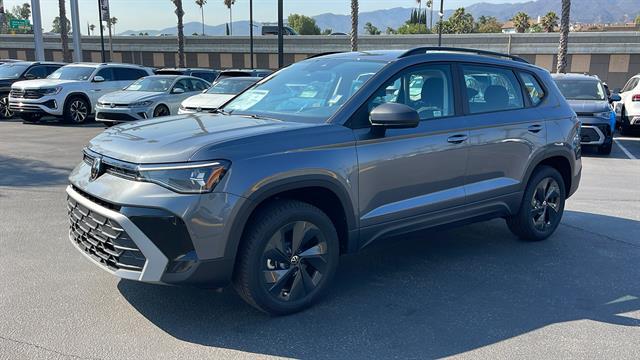 2025 Volkswagen Taos 1.5T S