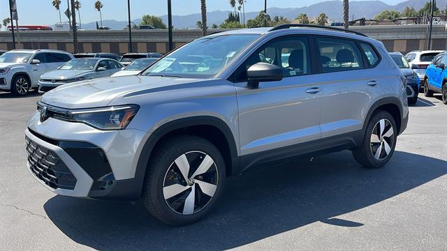 2025 Volkswagen Taos 1.5T S