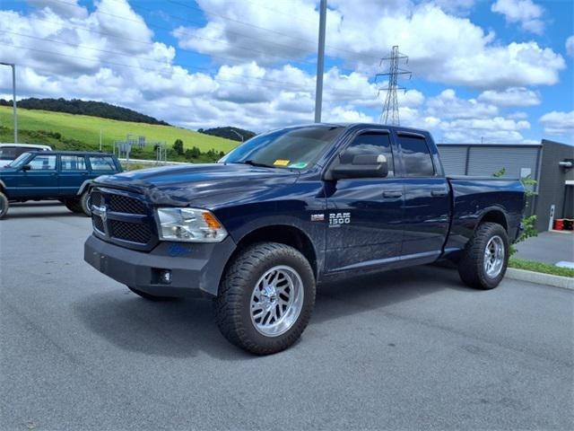 2019 RAM 1500 Classic Express Quad Cab 4x4 64 Box
