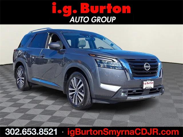 2022 Nissan Pathfinder Platinum 4WD