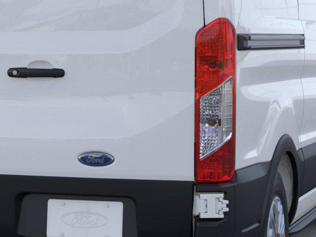 2025 Ford Transit Cargo Van T-250 130" Low Rf 9070 GVWR RWD