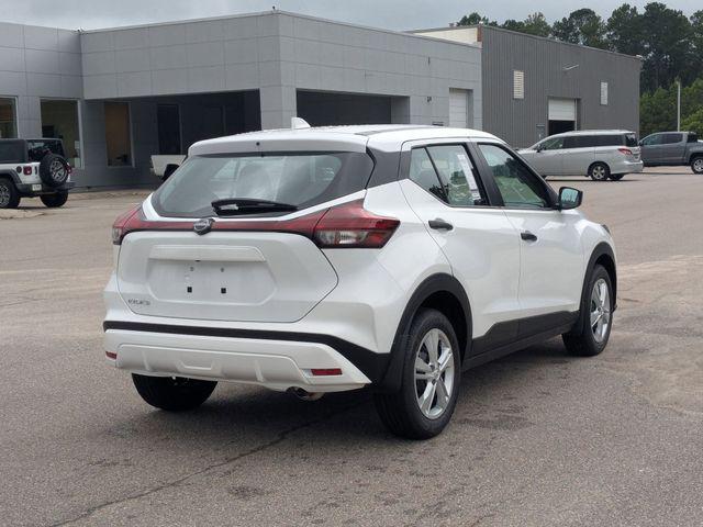 2025 Nissan Kicks S