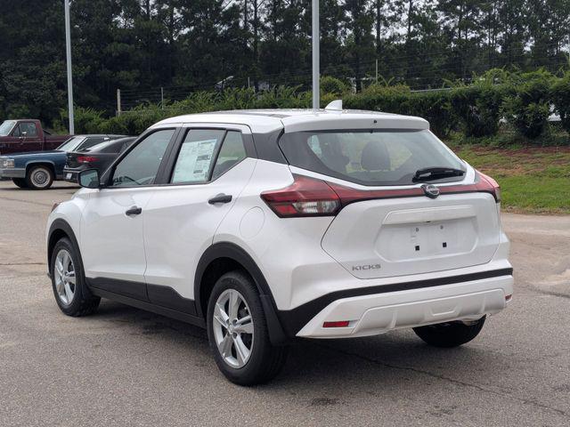 2025 Nissan Kicks S