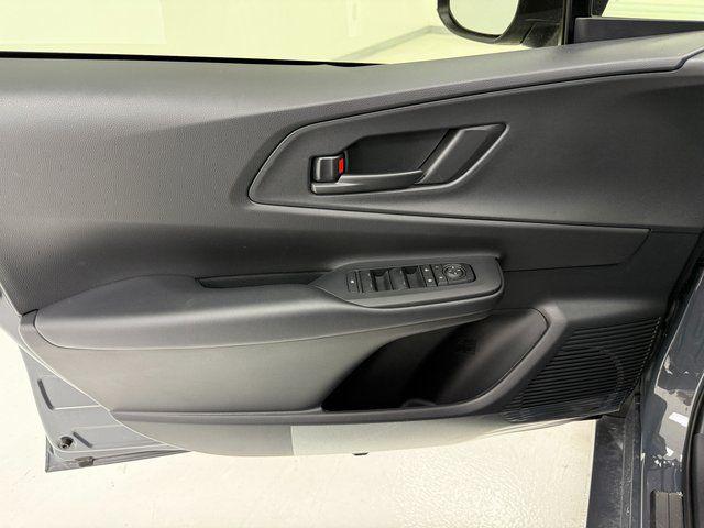 2026 Toyota Prius Plug-In SE