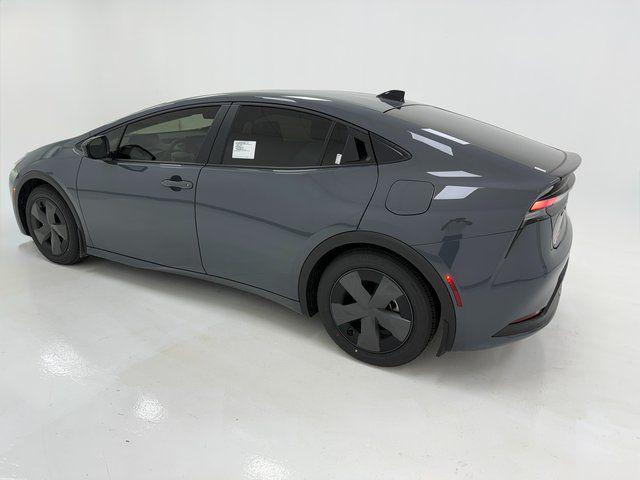2026 Toyota Prius Plug-In SE