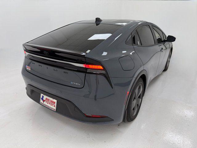 2026 Toyota Prius Plug-In SE