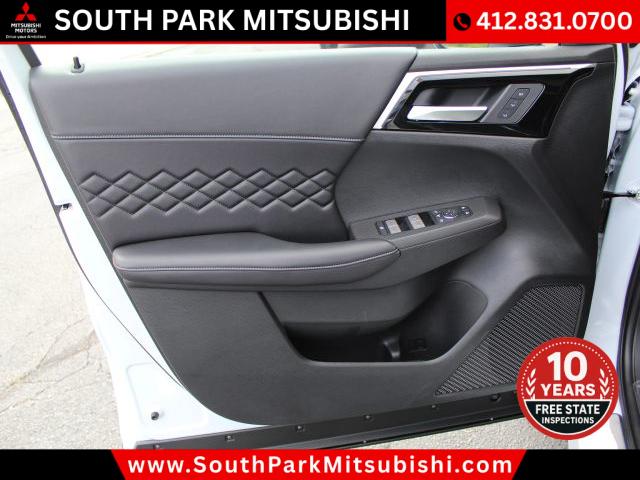 2025 Mitsubishi Outlander PHEV SEL BLACK EDITION S-AWC