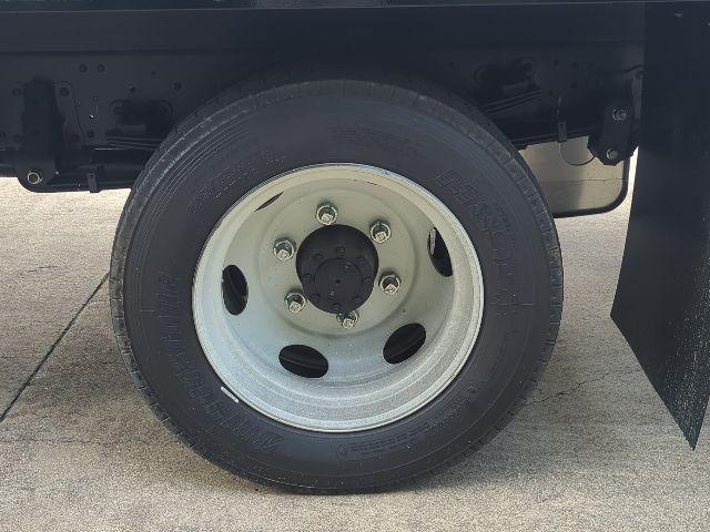 2025 Chevrolet 5500XD LCF 200" Wheelbase (Late Availability)