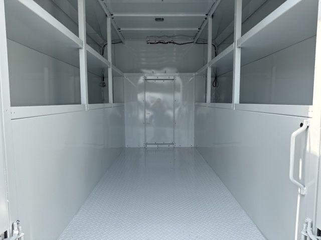 2025 GMC Savana Cutaway Work Van