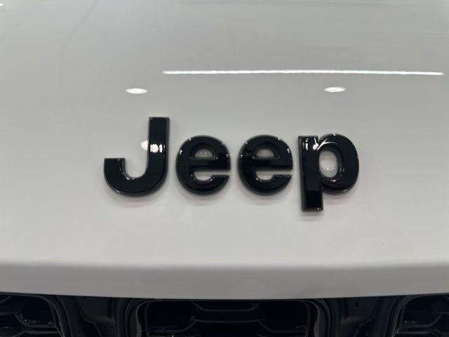 2025 Jeep Grand Cherokee L Altitude X 4x4