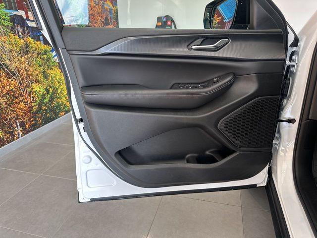 2025 Jeep Grand Cherokee L Altitude X 4x4