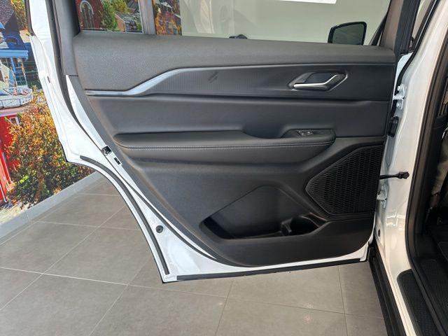 2025 Jeep Grand Cherokee L Altitude X 4x4
