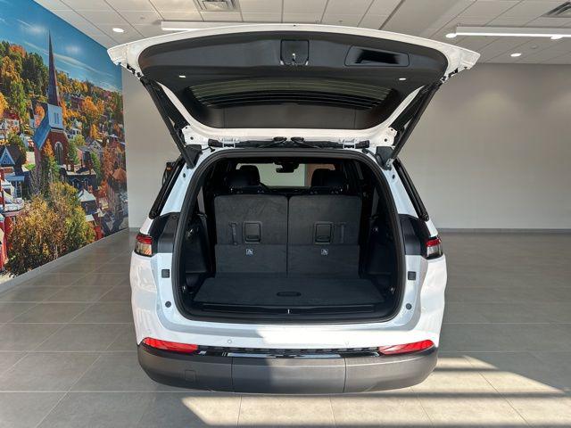 2025 Jeep Grand Cherokee L Altitude X 4x4
