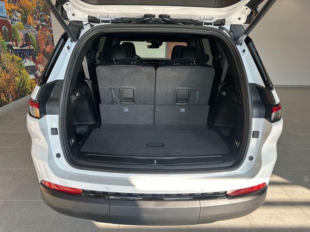 2025 Jeep Grand Cherokee L Altitude X 4x4