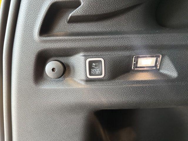 2025 Jeep Grand Cherokee L Altitude X 4x4