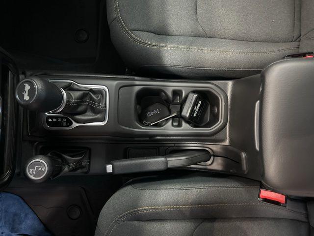 2025 Jeep Wrangler 4-Door Summit 4x4