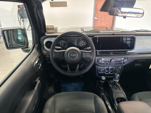 2025 Jeep Wrangler 4-Door Summit 4x4