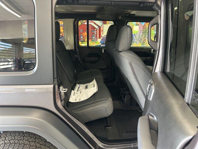 2025 Jeep Wrangler 4-Door Summit 4x4