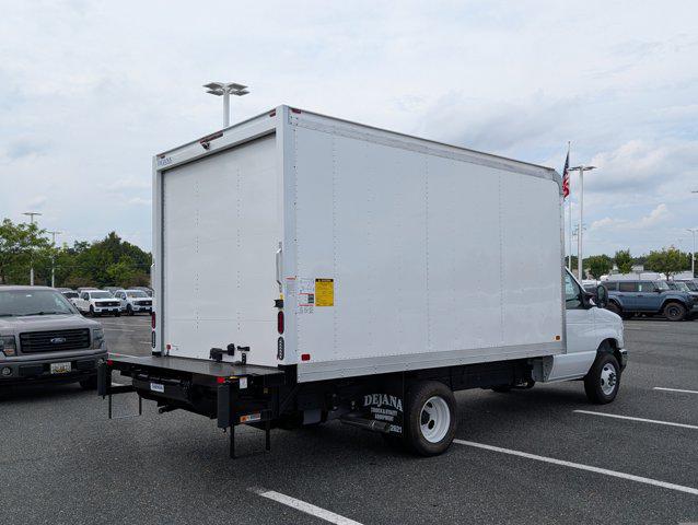 2026 Ford E-450 Cutaway Base