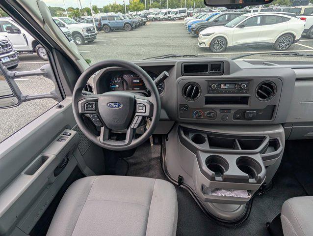 2026 Ford E-450 Cutaway Base