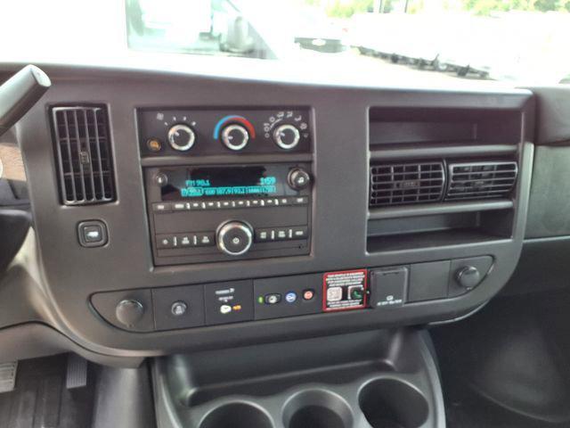 2025 Chevrolet Express Cargo Van RWD 3500 Extended Wheelbase WT