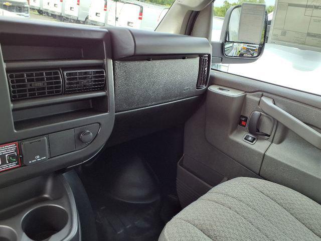 2025 Chevrolet Express Cargo Van RWD 3500 Extended Wheelbase WT