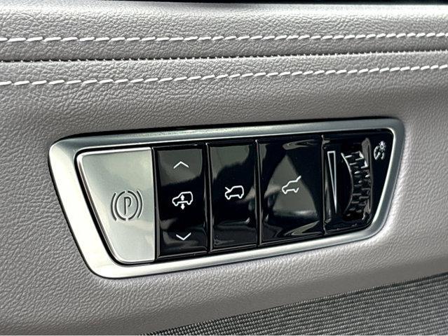 2026 Cadillac Escalade IQL Sport AWD