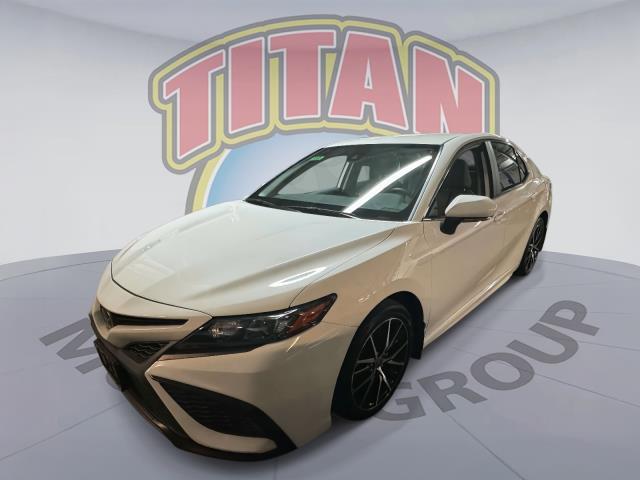 2023 Toyota Camry SE AWD [6]