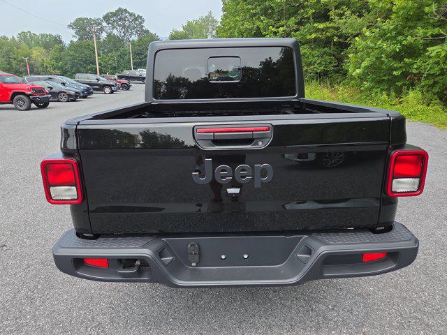 2025 Jeep Gladiator GLADIATOR SPORT S 4X4