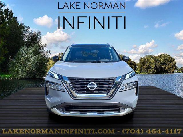 2022 Nissan Rogue Platinum FWD