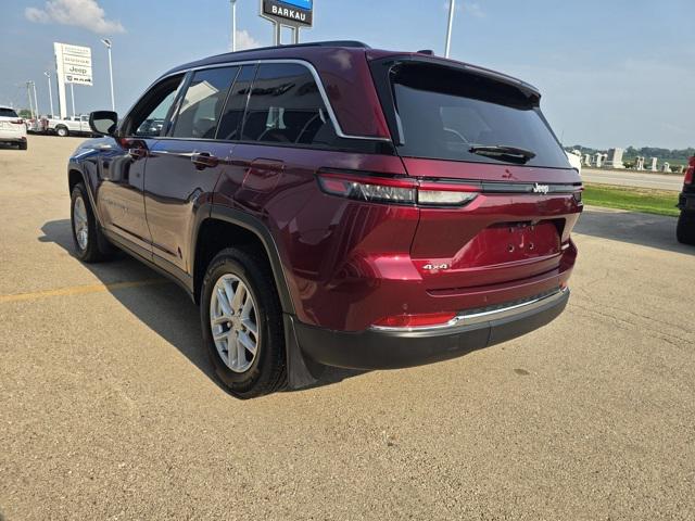 2024 Jeep Grand Cherokee Laredo X 4x4