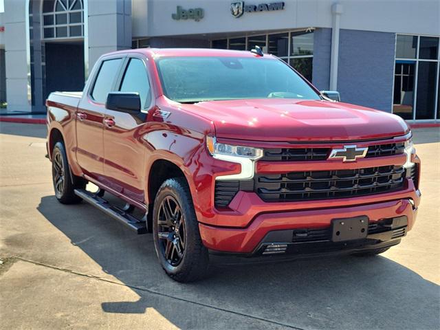 2023 Chevrolet Silverado 1500 4WD Crew Cab Short Bed RST