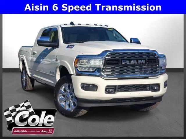 2020 RAM 3500 Limited Mega Cab 4x4 64 Box