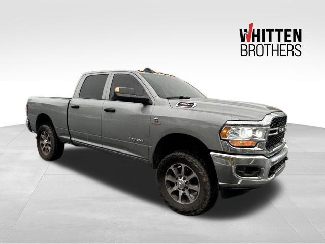 2022 RAM 2500 Tradesman Crew Cab 4x4 64 Box