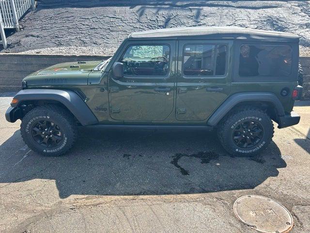 2022 Jeep Wrangler Unlimited Willys 4x4